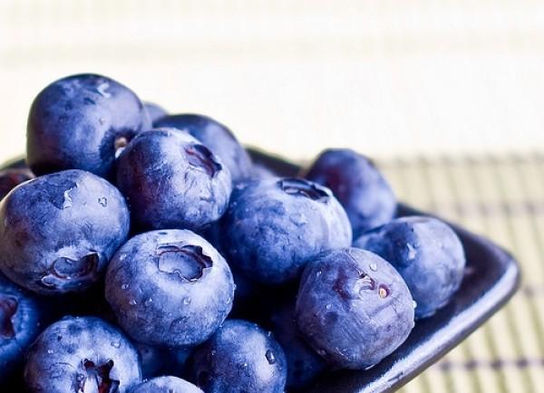 蓝莓有哪些好处（蓝莓的好处你知道吗）(1)