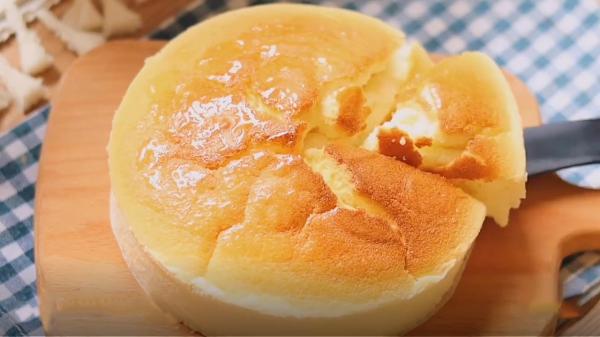 如何制作美味的酸奶蛋糕（酸奶蛋糕这样做）(1)