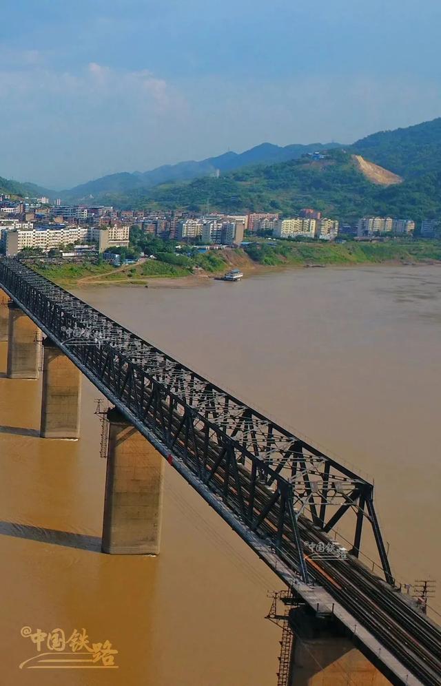 万里长江第一桥是哪座大桥（万里长江有多少座桥）(4)