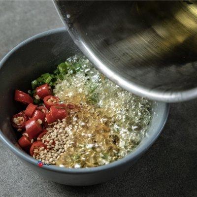 香菜葱丝拌牛肉做法（上桌秒光香嫩爽滑）(4)