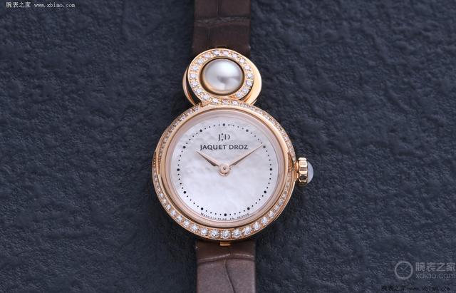 雅克德罗最新款表（摸得着的优雅品鉴雅克德罗优雅8小码珍珠母贝腕表）(3)