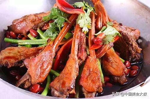 全国好吃的干锅鸭（有了这三个干锅鸭制作工艺）(2)