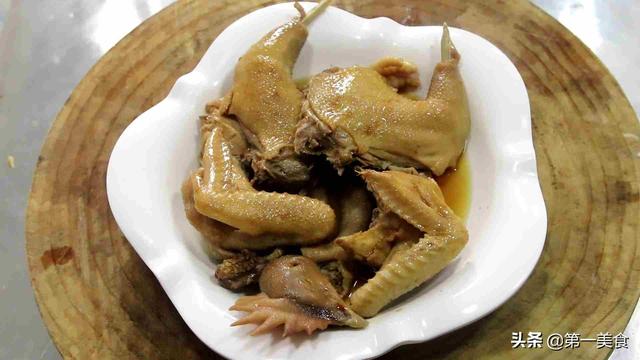 厨师长教你用蒸锅做黄焖鸡（厨师长教你一道招牌菜清蒸鸡）(5)