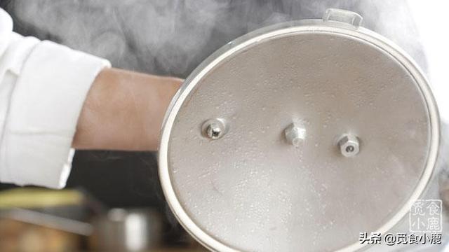 砂锅煮粥好还是不锈钢煮粥好（煮粥用砂锅还是用高压锅）(5)
