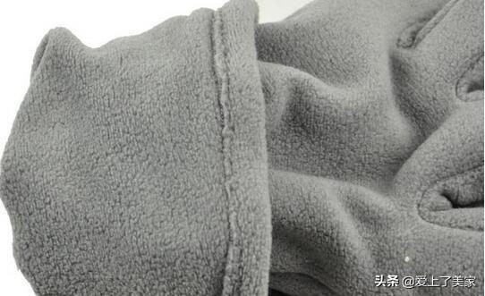 聚酯纤维衣服怎么样清洗干净（还在担心衣服脏了怎么洗吗）(2)