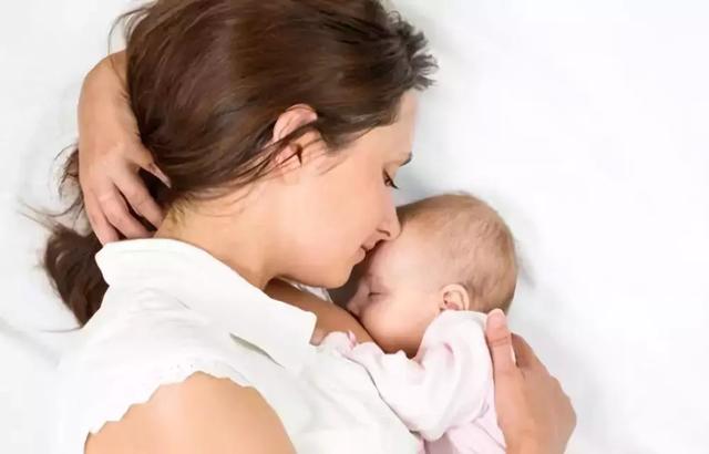 妈妈感冒可以给宝宝喂母乳么（妈妈发热还能给宝宝喂母乳吗）(4)