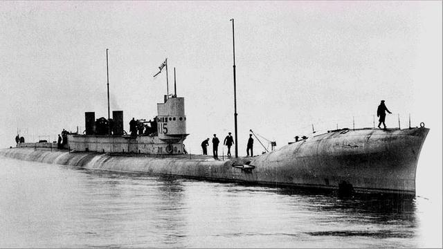 史诗级别的潜艇大战是什么（一战最强K级潜艇）(1)