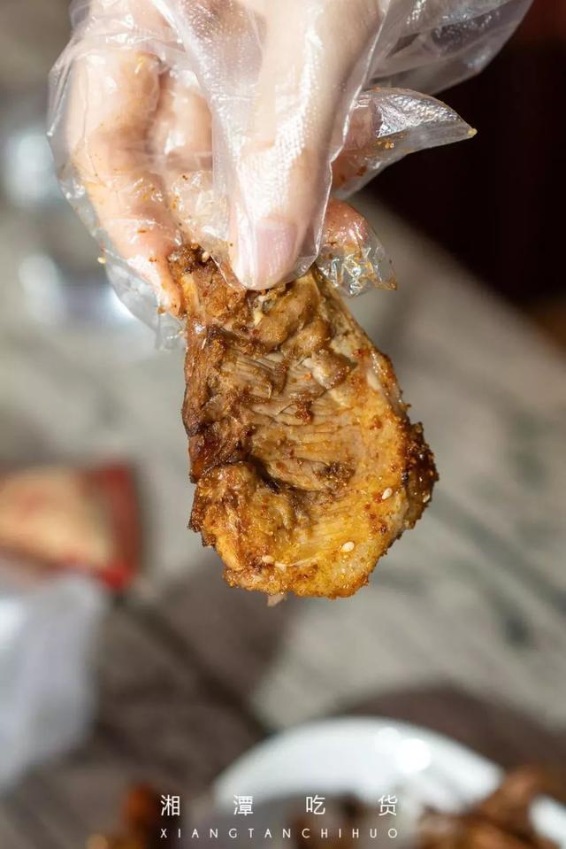 湖南湘西最好吃的烤鸭（湘潭这家排长队的北京烤鸭）(18)