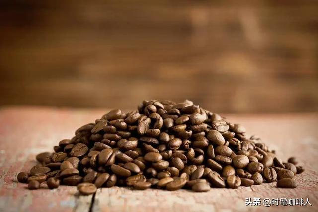 咖啡豆怎么保持保鲜（咖啡豆到底怎么保存）(1)