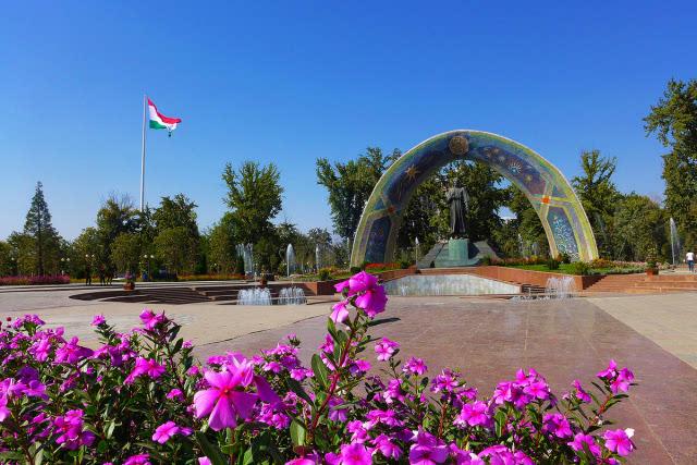 塔吉克斯坦历史发展简介（塔吉克人最多的国家是哪里）