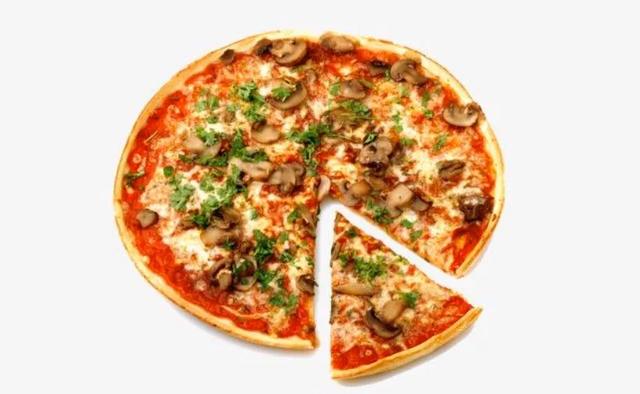 天然奶酪做的披萨是什么样（选择哪几个品牌的奶酪做披萨最好吃）(图1)