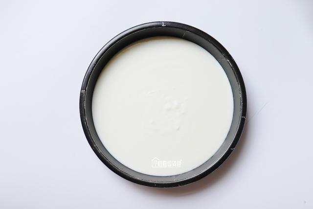 如何制作炒酸奶不用冰箱（火爆夏日街头的炒酸奶）(5)