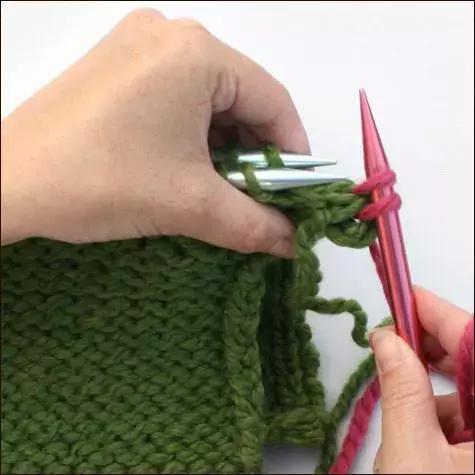 毛衣长了怎么缝合好看的图解？编织棒针毛衣缝合基础(4)