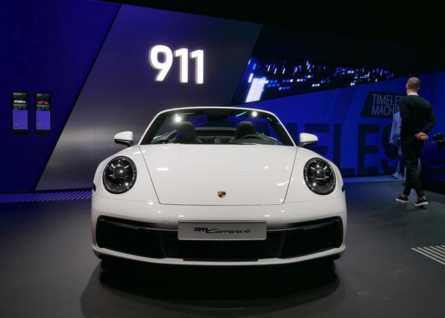 全新一代保时捷911敞篷（保时捷911carrera4出炉）(2)
