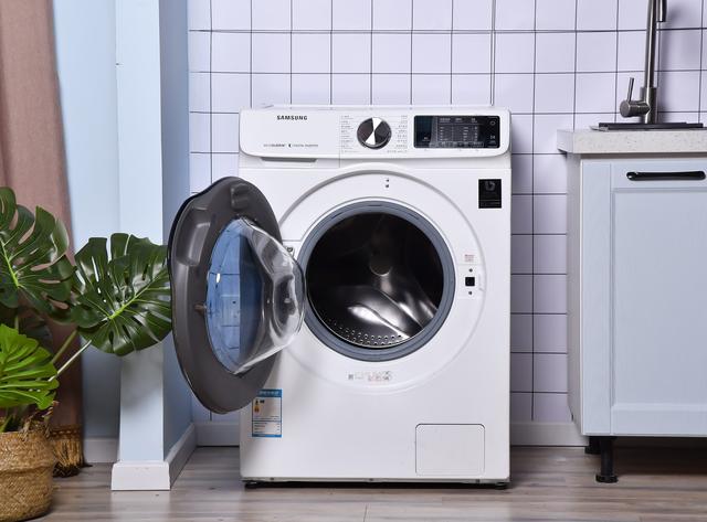 智能洗衣机一次最多洗多重的衣服（洗衣机的洗涤公斤）(11)