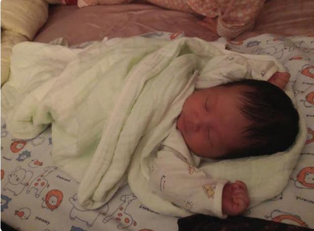 三个月婴儿频繁夜醒是怎么回事（新生儿频繁夜醒）(6)