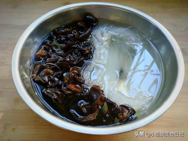 美味的素饺子馅做法（这才是素饺子馅最好吃的做法）(4)