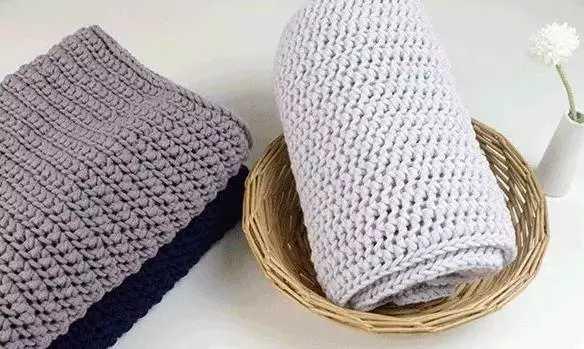 最简单的围巾钩针教程（最时尚的钩针风格5种围巾织法温暖柔和简单易学收藏）(5)