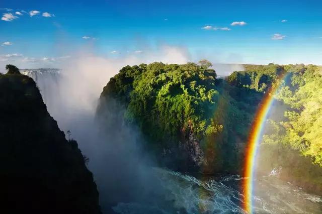 全球十大最高的瀑布（不愧为世界顶级瀑布）