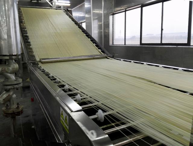 米线生产线的工艺流程 干浆米线生产线的工艺流程是怎样的呢