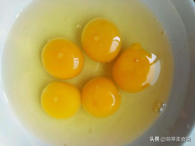 葱炒鸡蛋怎么才好吃（想吃好吃的大葱炒鸡蛋）(3)