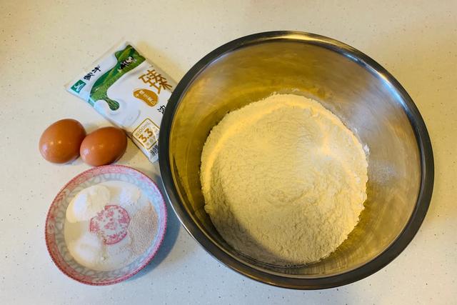 油条饼怎么做才松软（蓬松酥脆的大油条和油饼一步到位）(7)