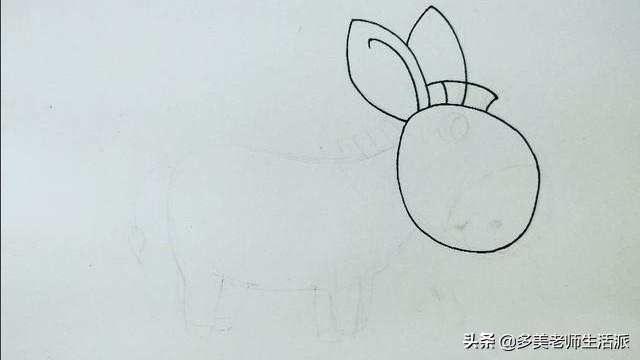小毛驴怎么画（如何让小朋友快速学会画小毛驴）(3)