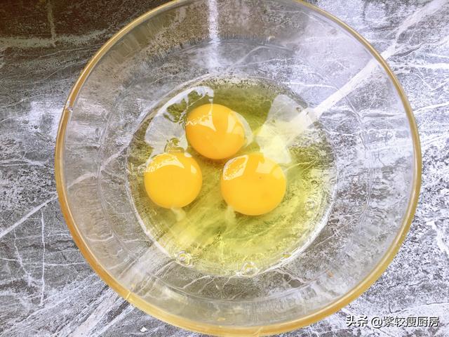 蒸水蛋的技巧窍门（大厨教你蒸水蛋的3个小技巧）(4)
