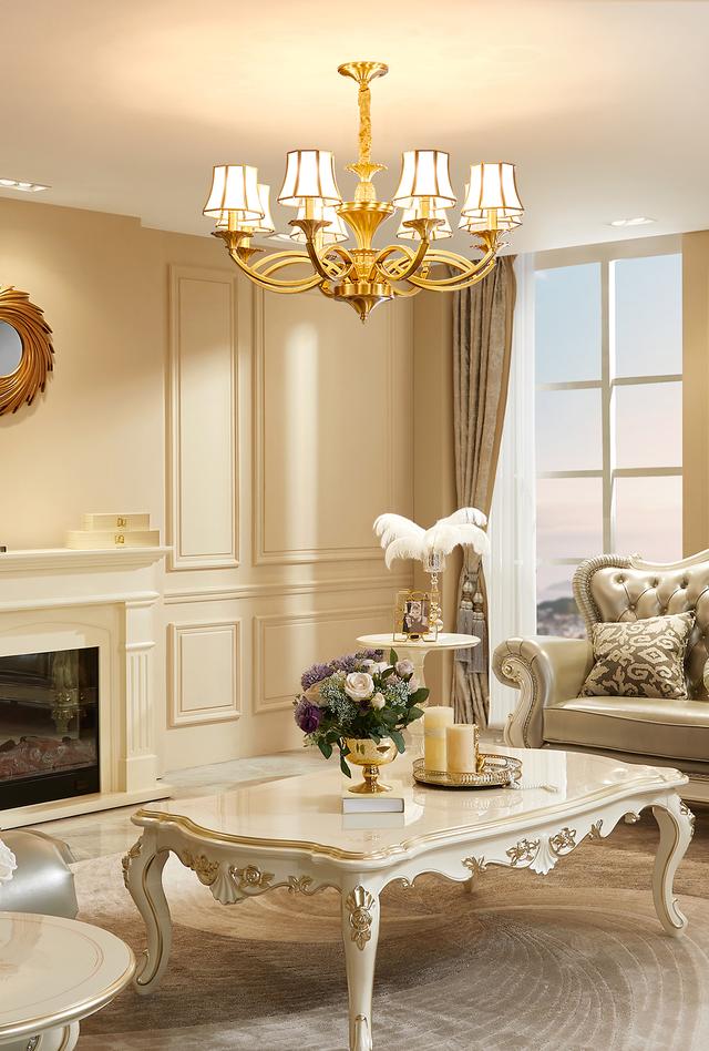 简约客厅水晶灯和异形灯哪个好（装饰照明选了月影灯饰的铜灯）(2)
