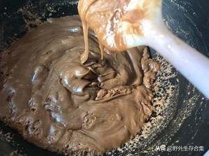 自制花生牛轧糖的做法（比牛轧糖还要好吃的花生太妃糖做法）(3)