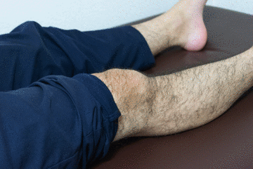 膝盖髌骨软化的症状有哪些（上下楼膝盖疼平路没事）(6)