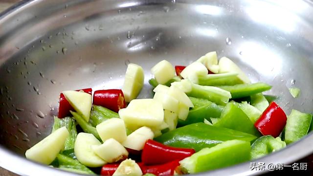 油菜叶酸菜的做法（遇到卷心菜敞开吃）(6)