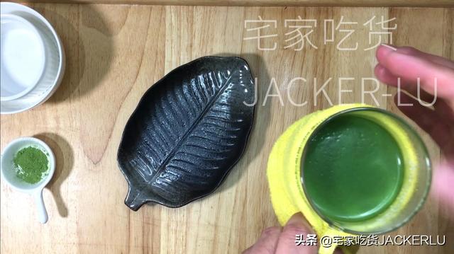 抹茶意式奶冻制作方法（抹茶雪山奶冻入口轻柔嫩滑）(11)