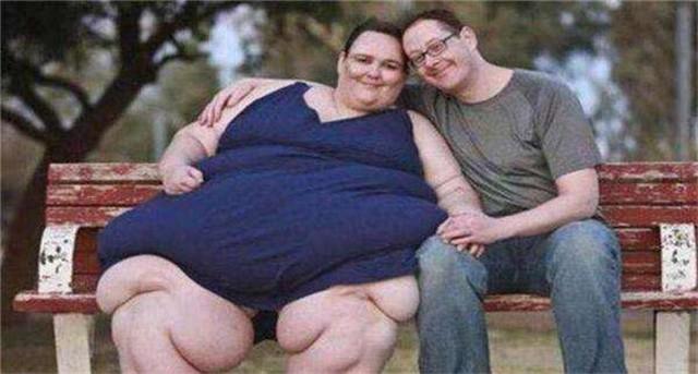 世界最胖男孩体重400斤（体重达1450斤的超大美女）(23)