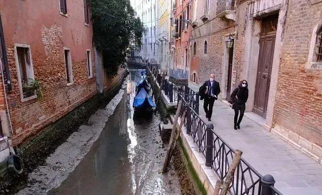 威尼斯处于危险中的城市（一个正在走向消亡的城市）(3)