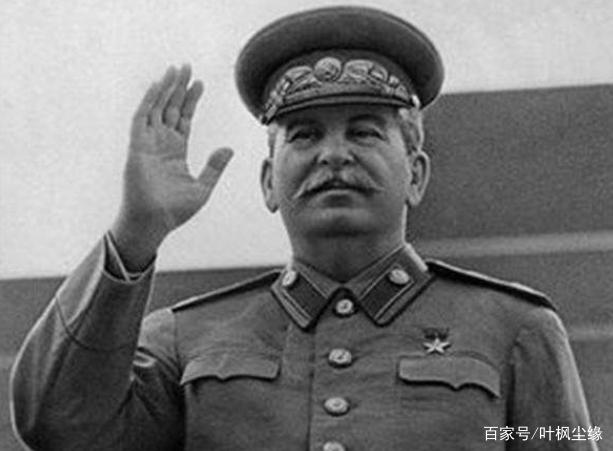 普京眼中的斯大林和列宁哪个好（每年耗费几百万防腐）(8)