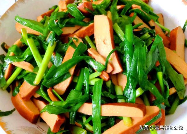 韭菜香干做法最美家常菜 农家风味的韭菜炒香干