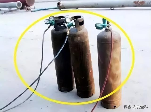 乙炔和氧气瓶的安全距离不得小于（乙炔瓶和氧气瓶安全距离到底是几米）(39)