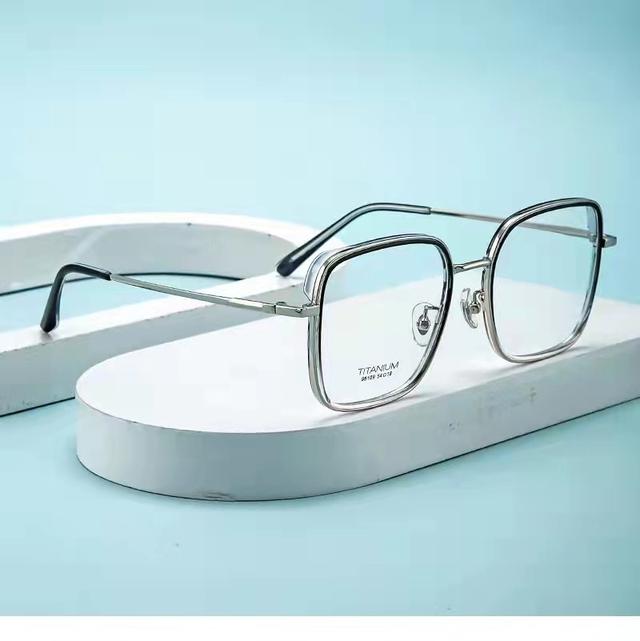 摩纳哥眼镜品牌（法兰克穆致力眼镜行业新时尚）
