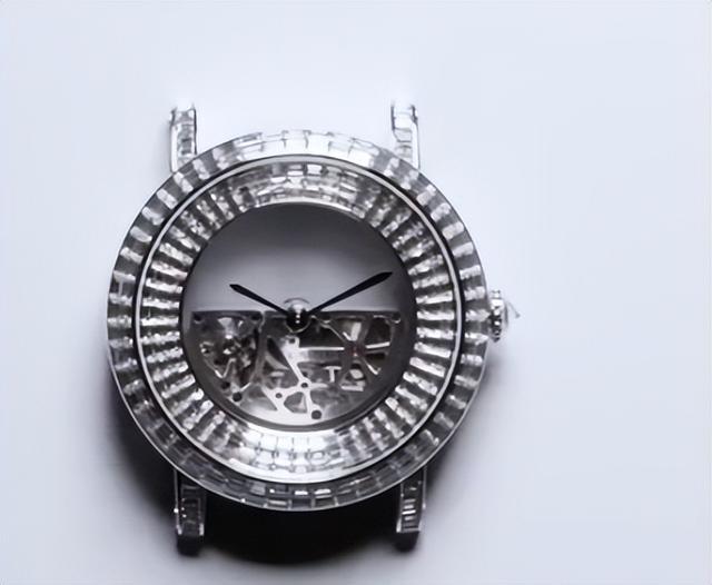 卡地亚手表购买凭证是什么（卡地亚的珠宝和手表值得购买吗）(4)
