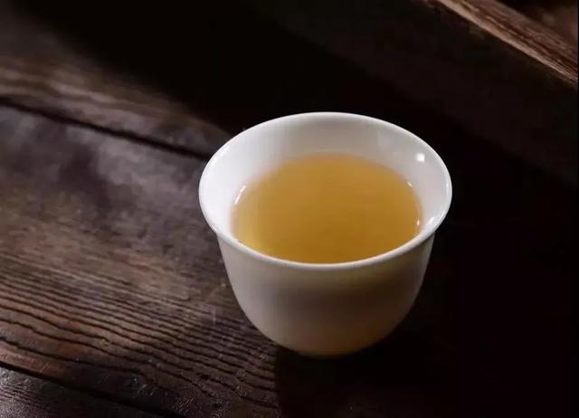 普洱茶哪个标准的好喝（普洱茶究竟好喝在哪）(2)