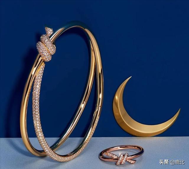 今日时尚珠宝品牌（珠宝圣经2022开年这些珠宝最值得买）(2)