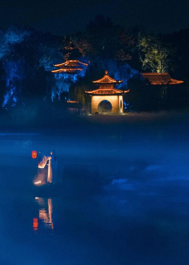 沉浸式夜游扬州瘦西湖（二分明月忆扬州）(1)