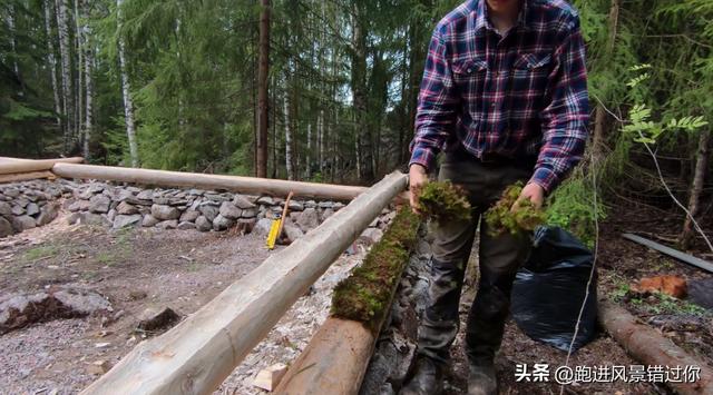 瑞典森林建造小木屋（瑞典小伙森林独居四年）(16)