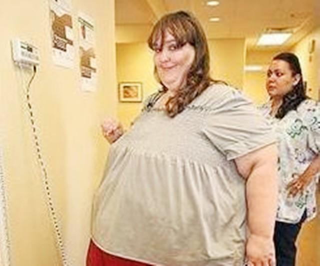 世界最胖男孩体重400斤（体重达1450斤的超大美女）(22)