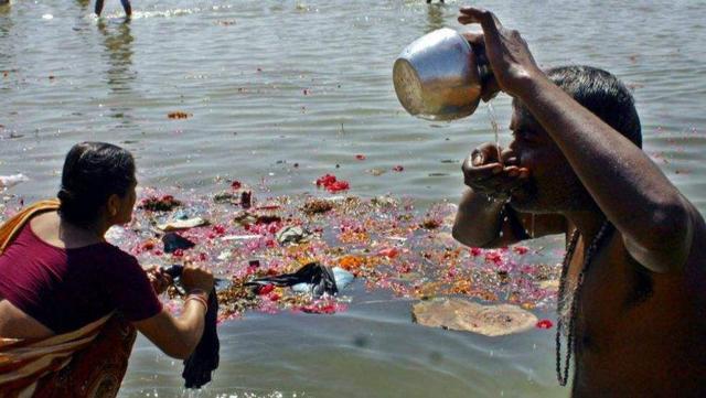 印度恒河水真的能直接喝吗（印度恒河水有多恶心）(4)