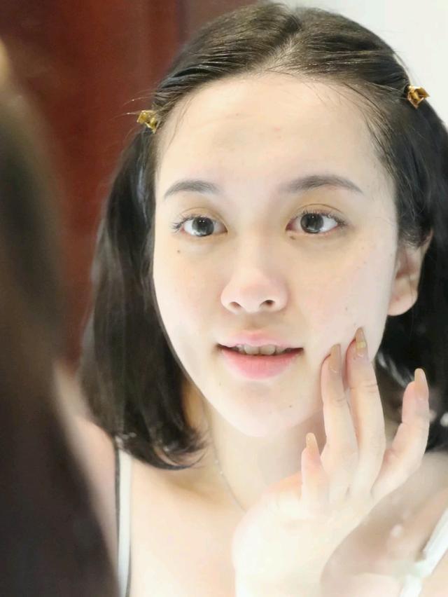 五个洗脸的小技巧让皮肤越来越好 建议中年女人洗脸后(5)