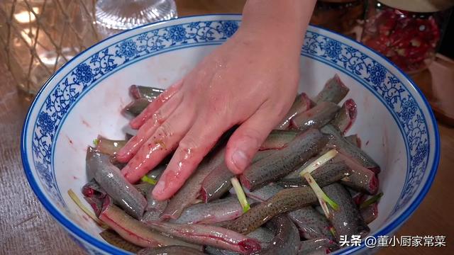 泥鳅怎么做好吃（大厨分享2种特色做法）(19)