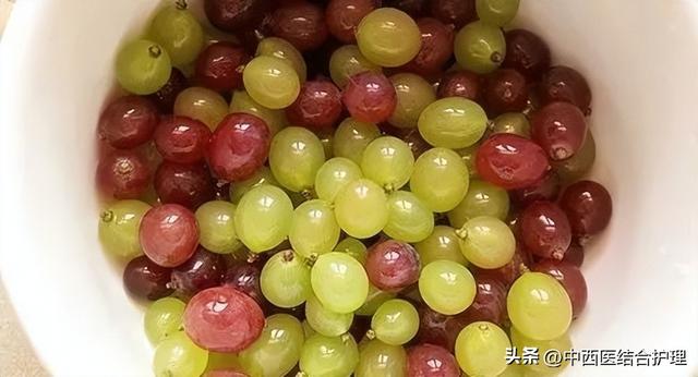 立秋以后能不能吃葡萄（健康饮食立秋后吃葡萄）(1)
