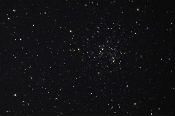 银河系是类星体吗（天文学家研究疏散星团NGC）(1)